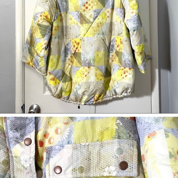 UO Kit Printed Nylon Puffer Jacket - Picture 2 of 10